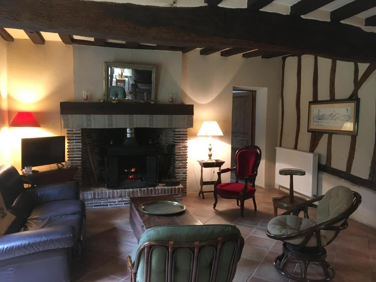 Villa La Ferme De Montboulan Salbris Esterno foto