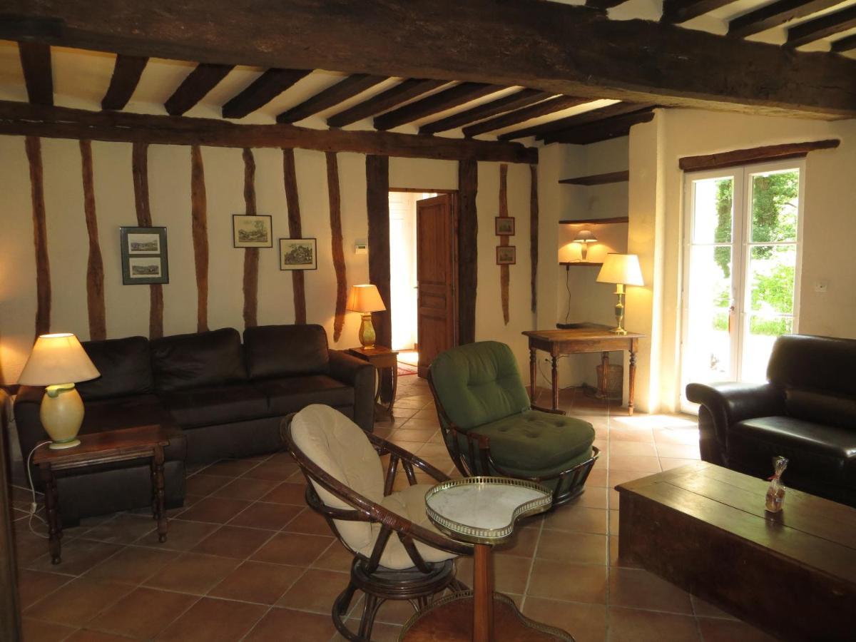 Villa La Ferme De Montboulan Salbris Esterno foto