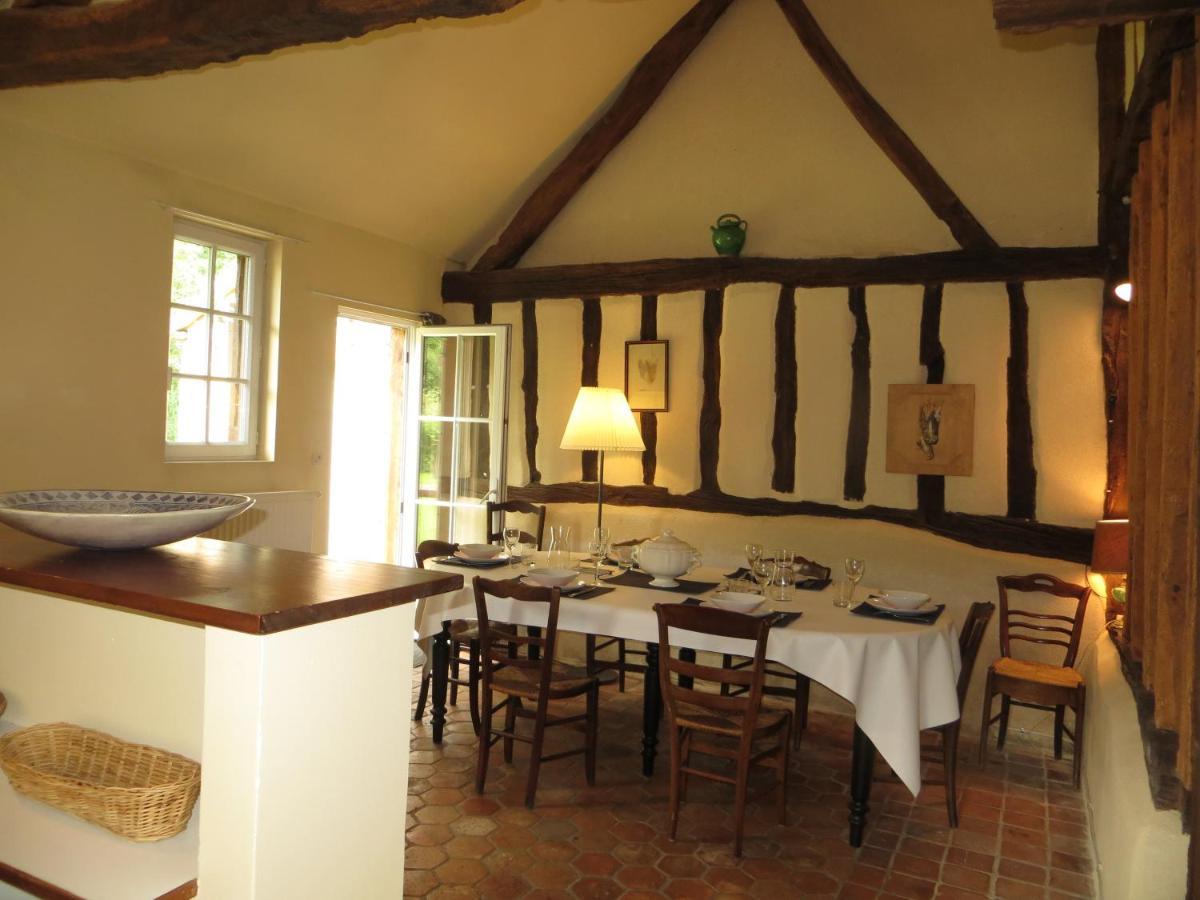 Villa La Ferme De Montboulan Salbris Esterno foto