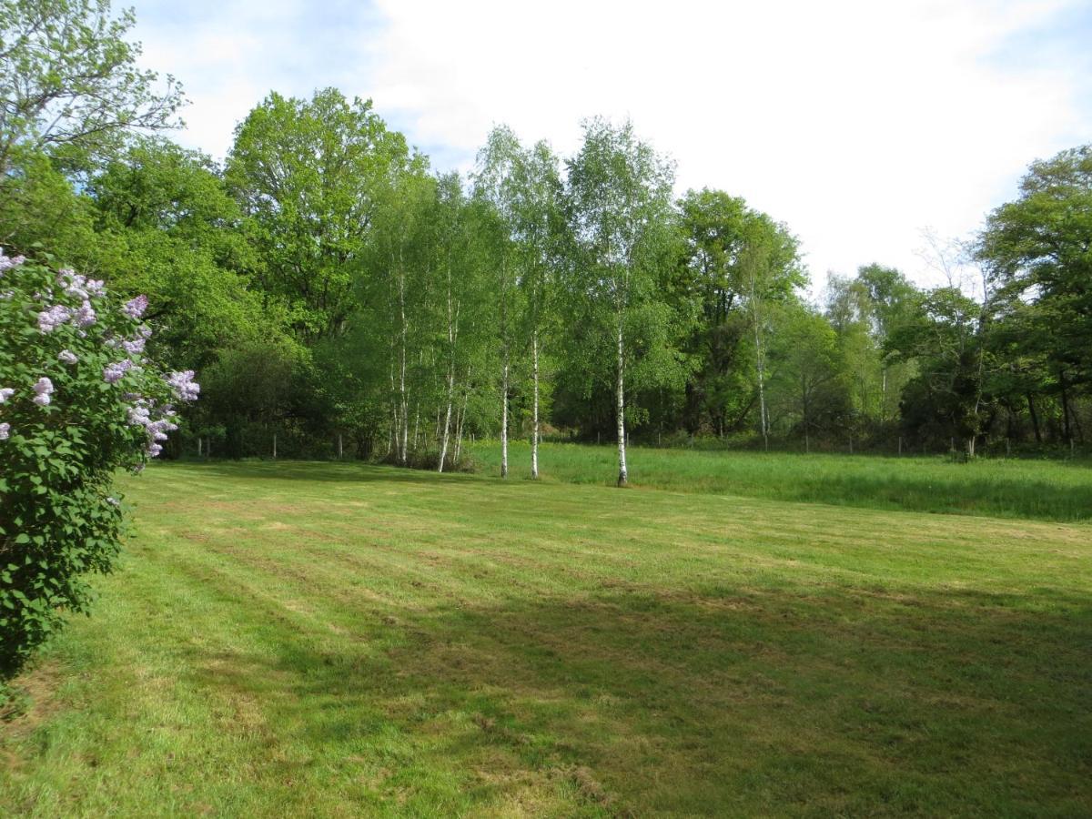 Villa La Ferme De Montboulan Salbris Esterno foto
