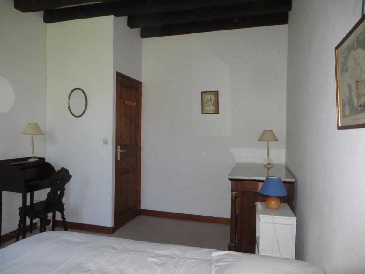 Villa La Ferme De Montboulan Salbris Esterno foto